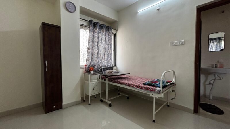 Old Age Home neat me